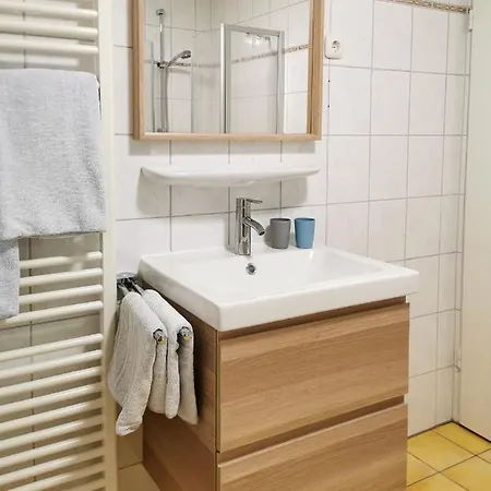 Smittshoern 3 - Nordsee Erdgeschosswohnung Mit Eingezaeunten Garten, Kamin Und Lounge! 아파트 Altfunnixsiel