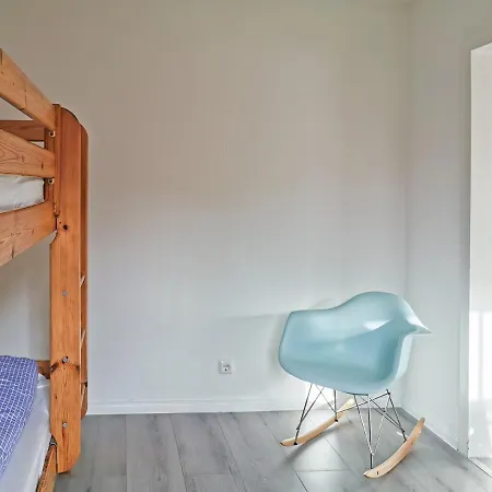 Smittshoern 3 - Nordsee Erdgeschosswohnung Mit Eingezaeunten Garten, Kamin Und Lounge! * Altfunnixsiel