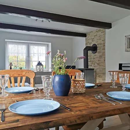 Smittshoern 3 - Nordsee Erdgeschosswohnung Mit Eingezaeunten Garten, Kamin Und Lounge! * Altfunnixsiel