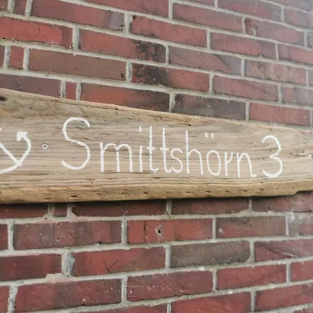 Smittshoern 3 - Nordsee Erdgeschosswohnung Mit Eingezaeunten Garten, Kamin Und Lounge! *